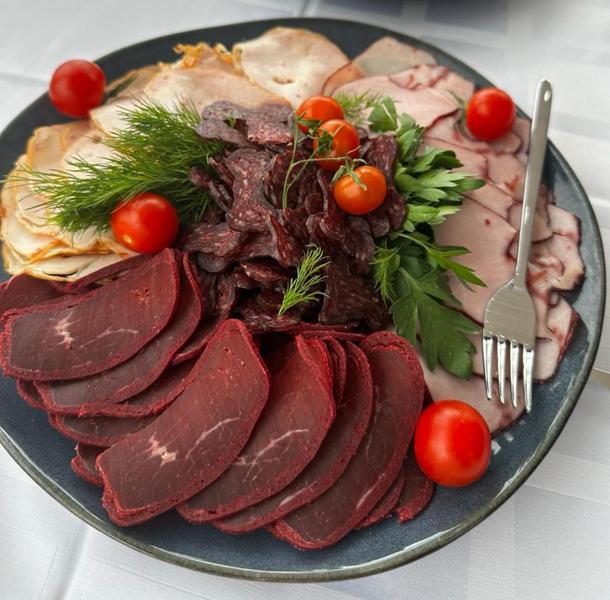 Мясное ассорти