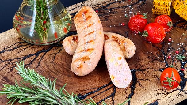 Купаты из курицы с сыром Чеддер и беконом