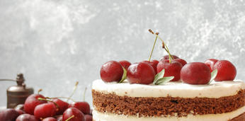 Торт Шоколадный со сметанным кремом