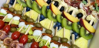 Роскошный канапе-сет на 15-20 персон