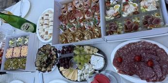 Отличное праздничное меню для любого события на 10-15 персон