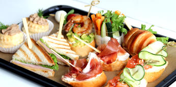 Доставка блюд и напитков на 40 персон