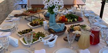 Сытный банкет на 15-20 персон