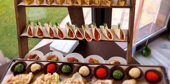 Аппетитный набор на 45 персон